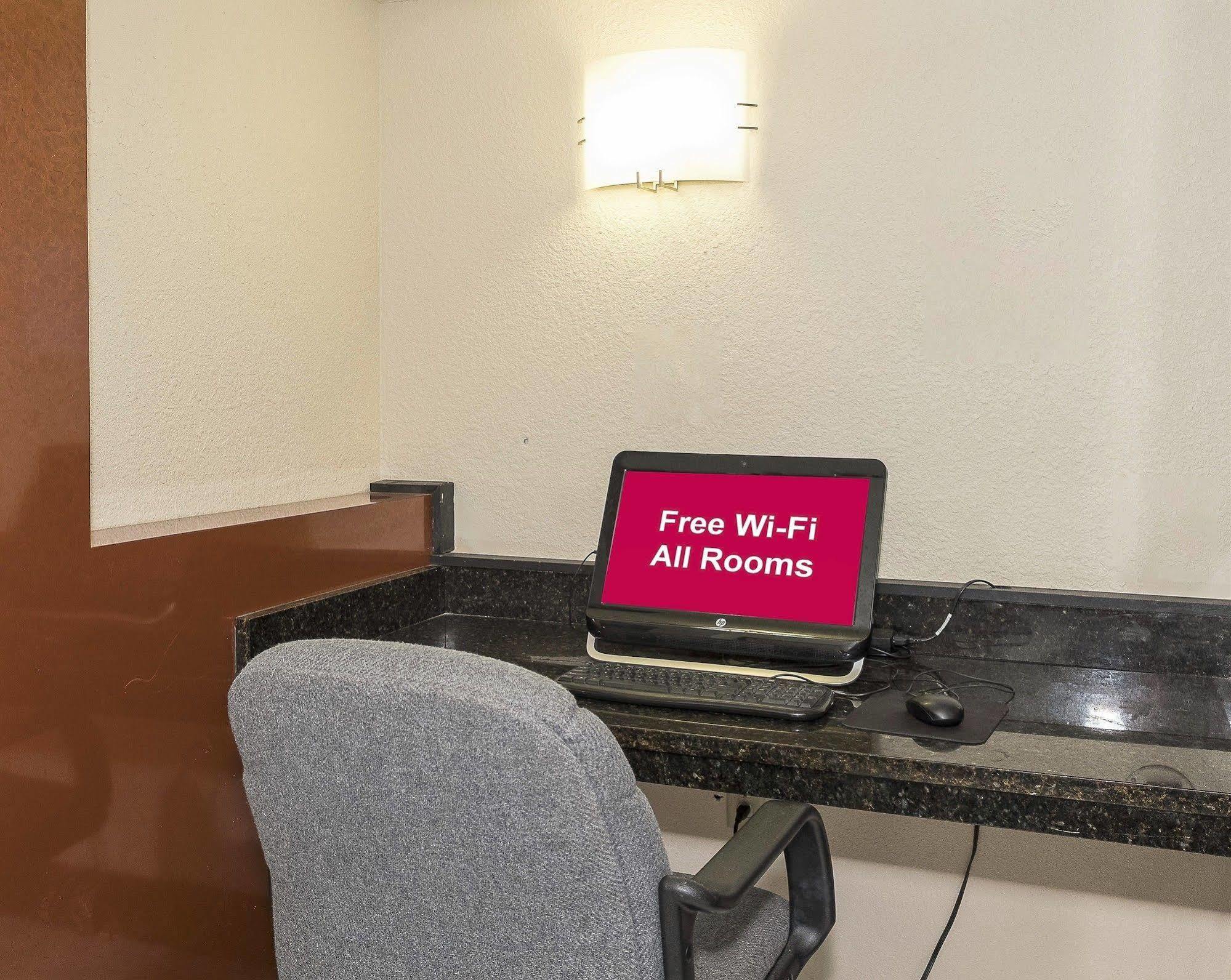 Red Roof Inn Hartford - Вернон Екстер'єр фото